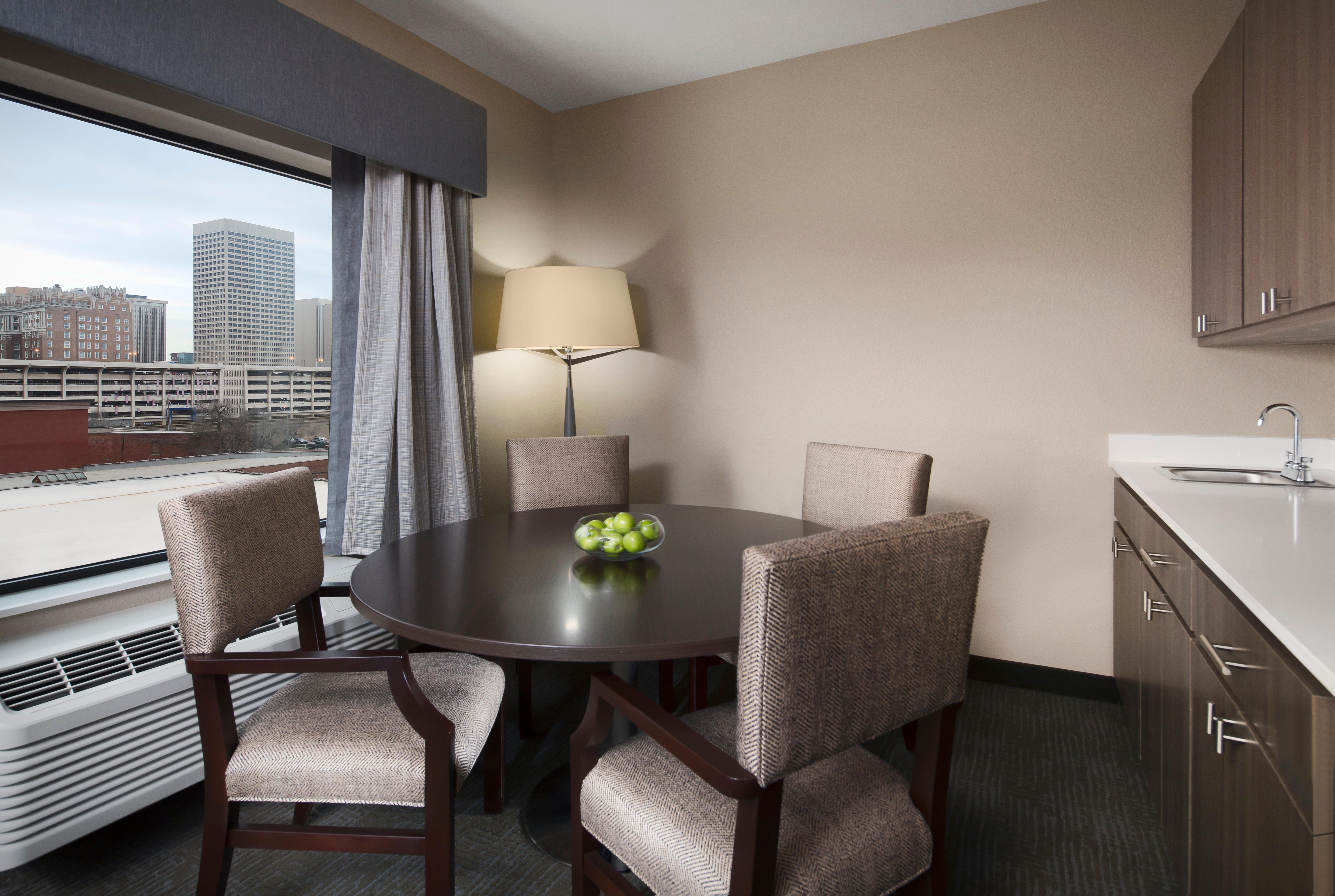 Holiday Inn Express & Suites Oklahoma City Downtown - Bricktown By Ihg Exterior photo