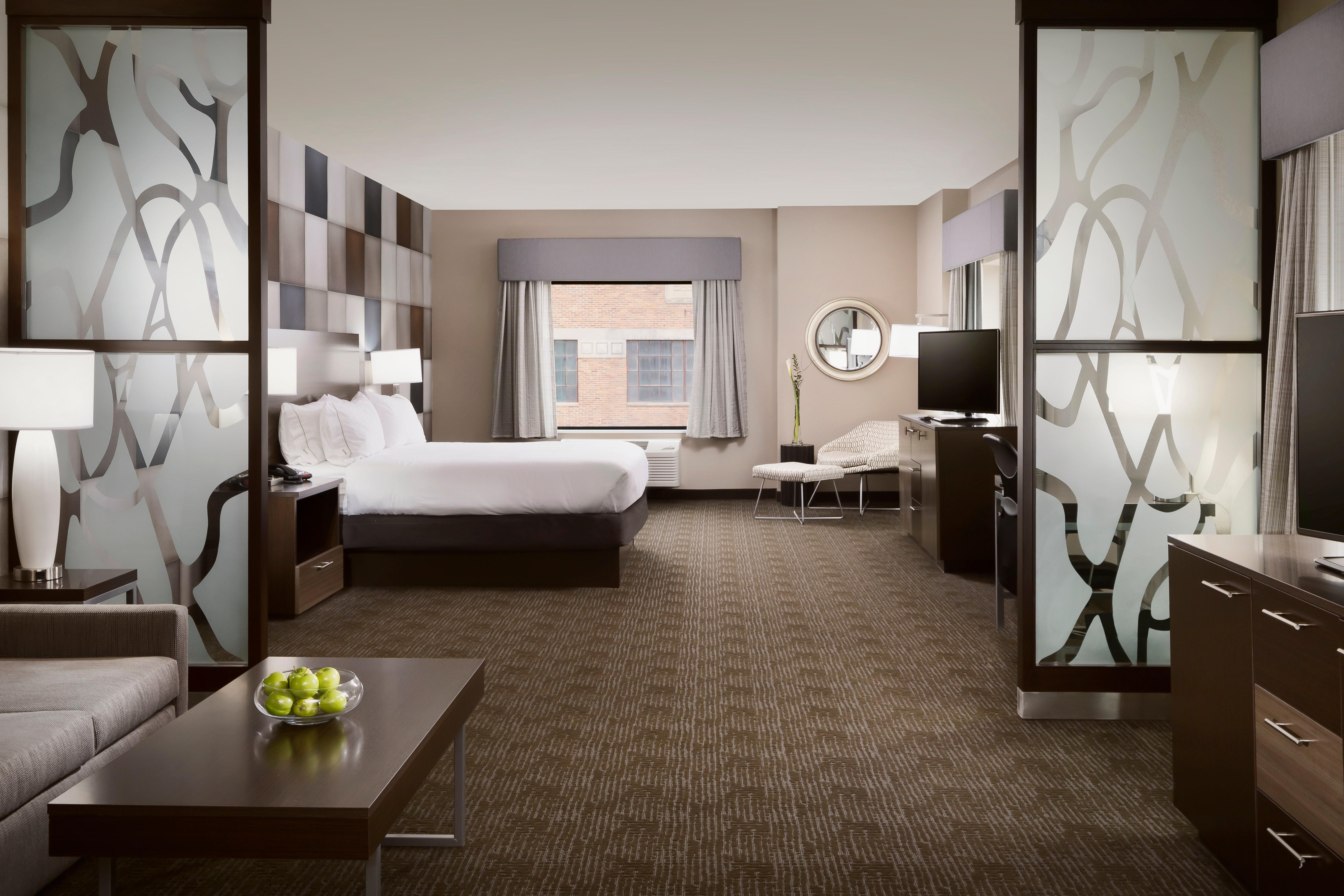 Holiday Inn Express & Suites Oklahoma City Downtown - Bricktown By Ihg Exterior photo