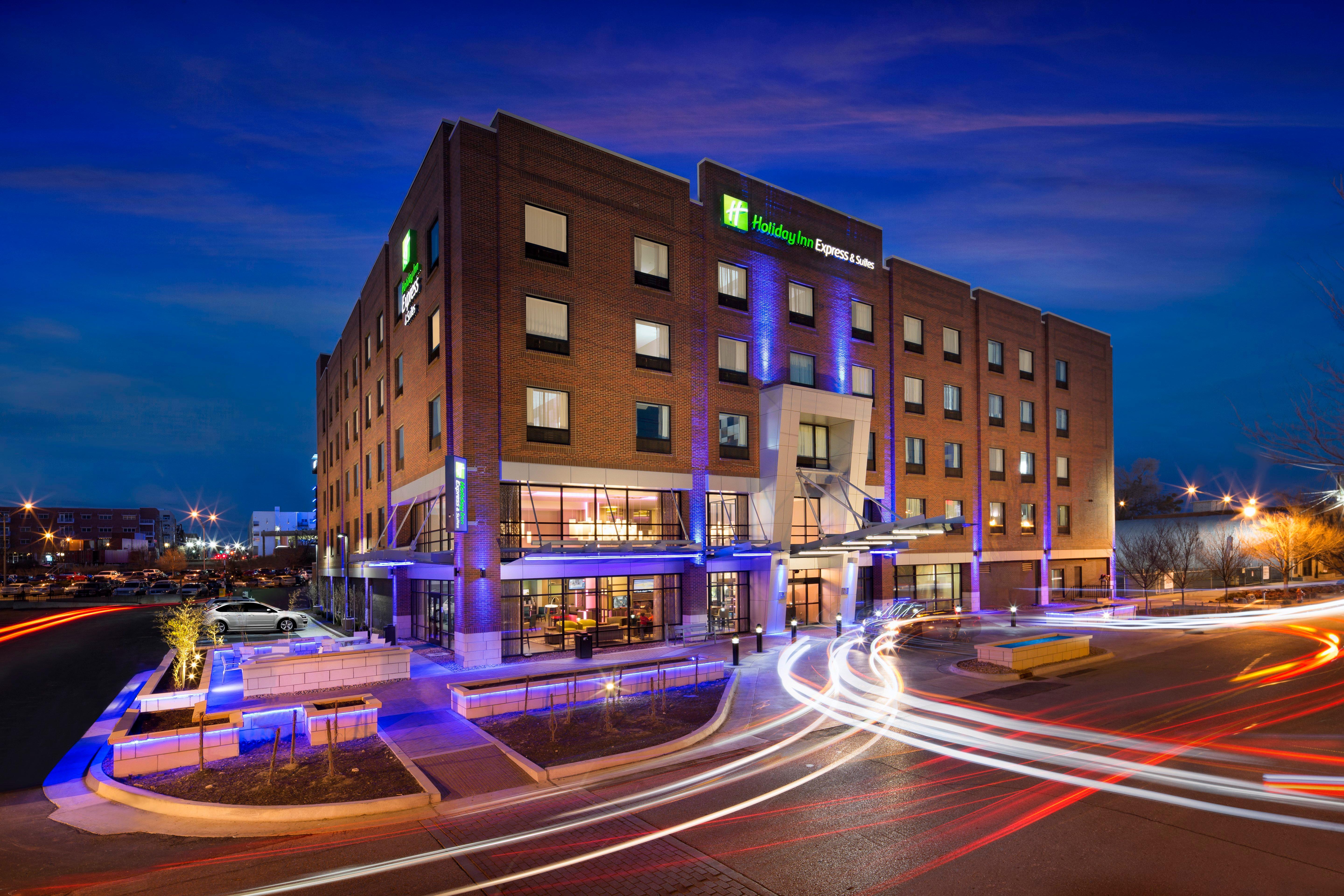 Holiday Inn Express & Suites Oklahoma City Downtown - Bricktown By Ihg Exterior photo