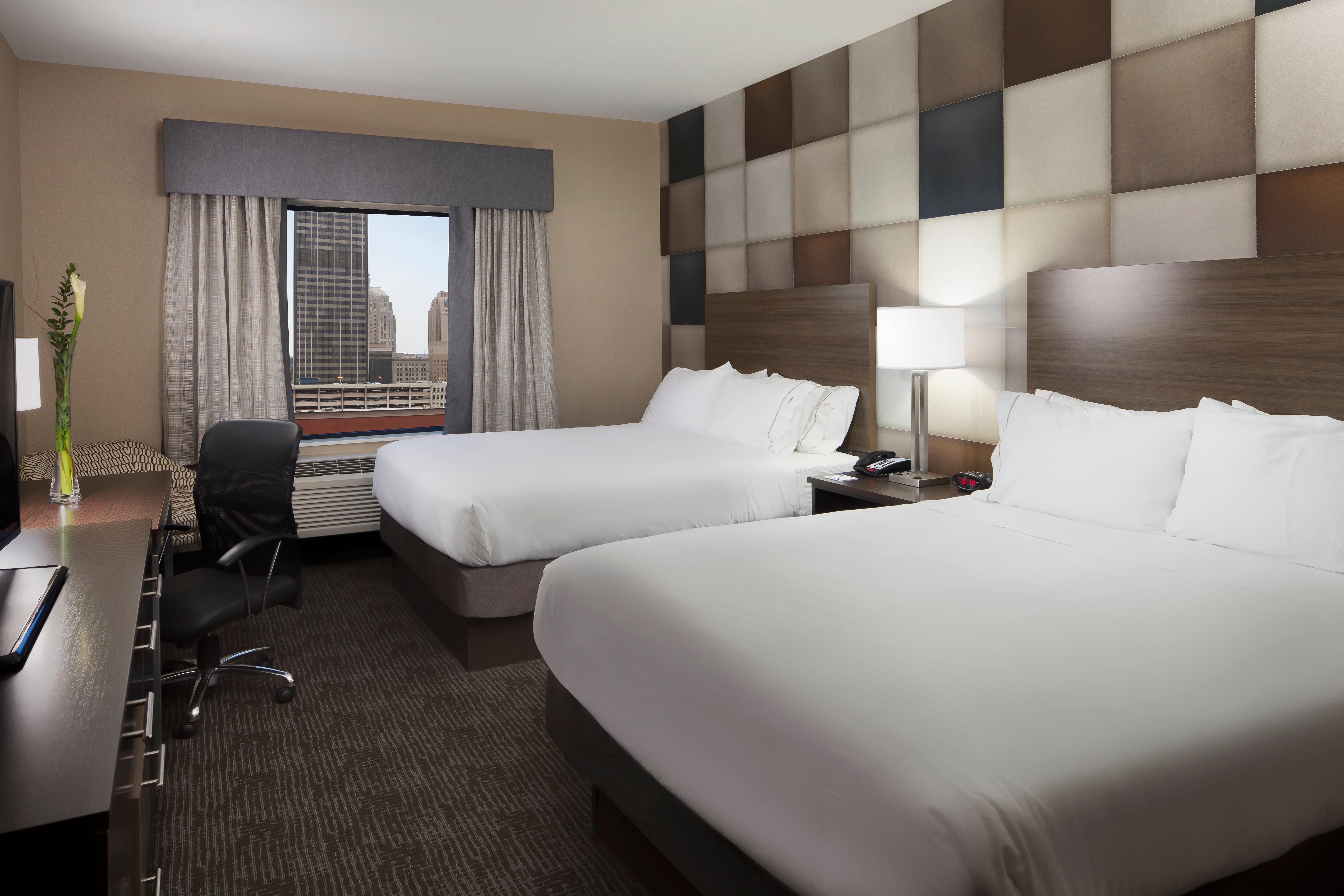Holiday Inn Express & Suites Oklahoma City Downtown - Bricktown By Ihg Exterior photo